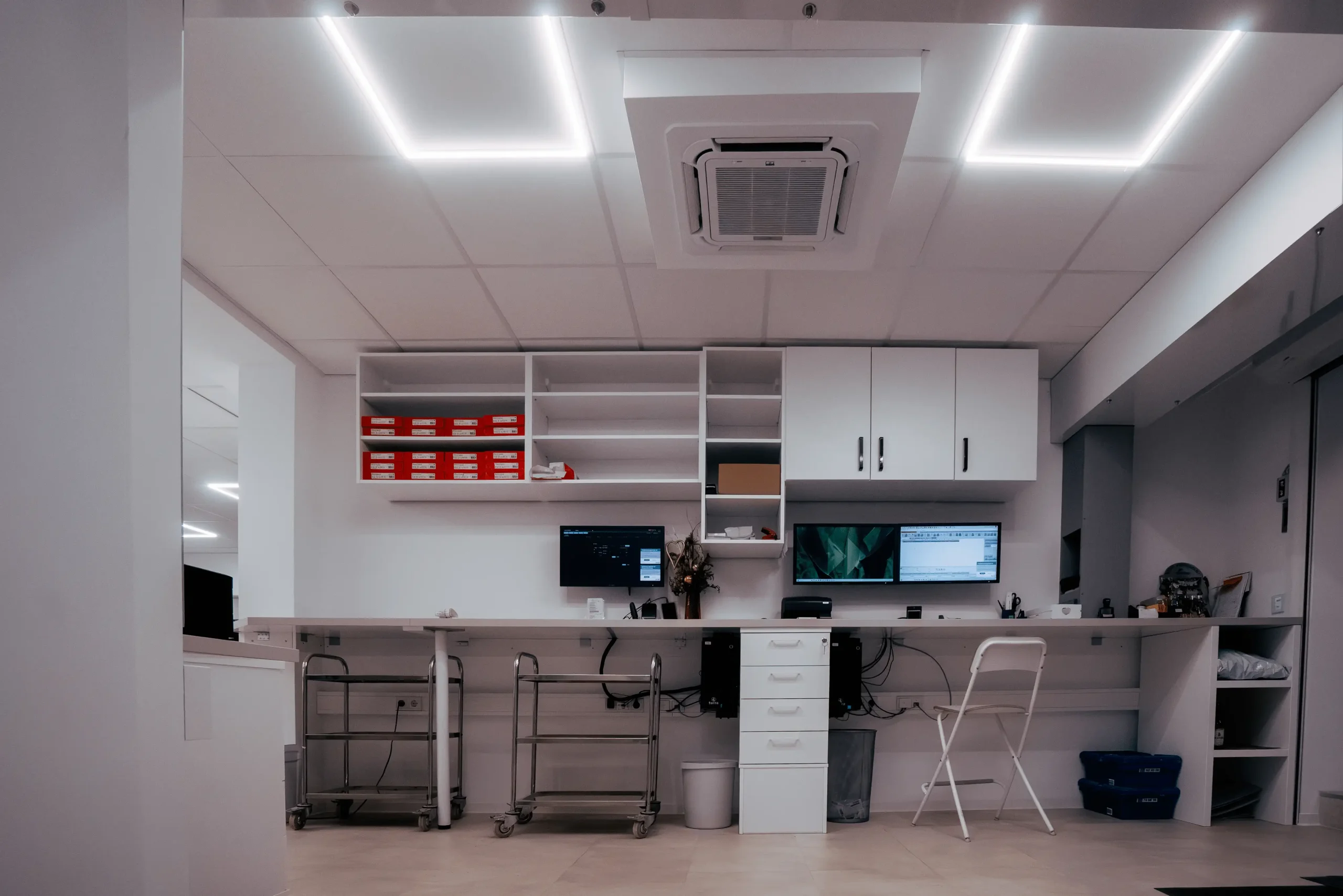 Franziskus_Apotheke_RIIS_Nach-Umbau-03047